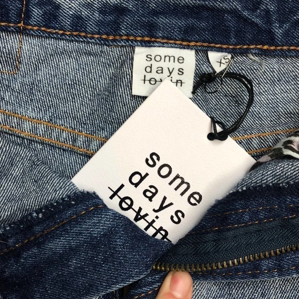 Women’s Somedays Loving Shorts Sz XS